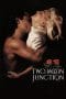 Nonton film Two Moon Junction (1988) terbaru di Dutamovie21 Nonton film Two Moon Junction (1988) terbaru di Dutamovie21
